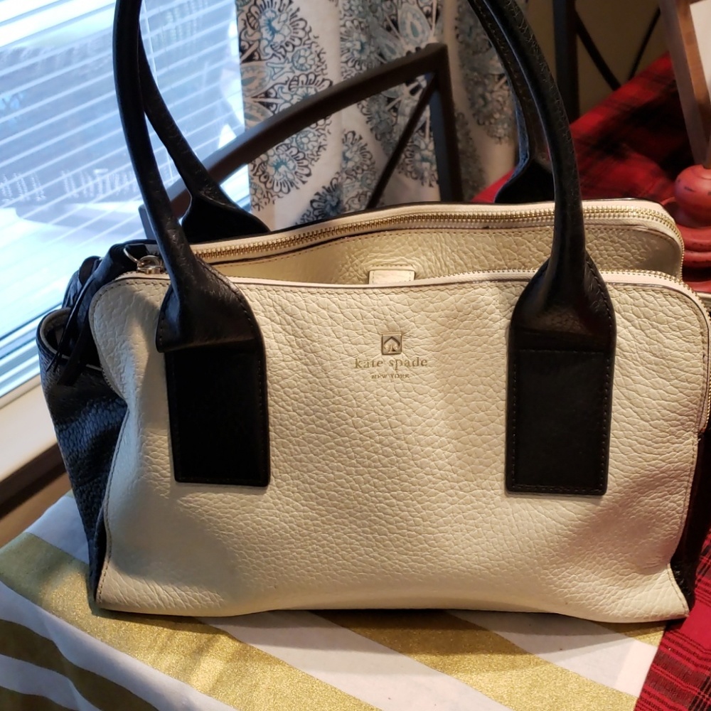 Kate spade shoulder bag